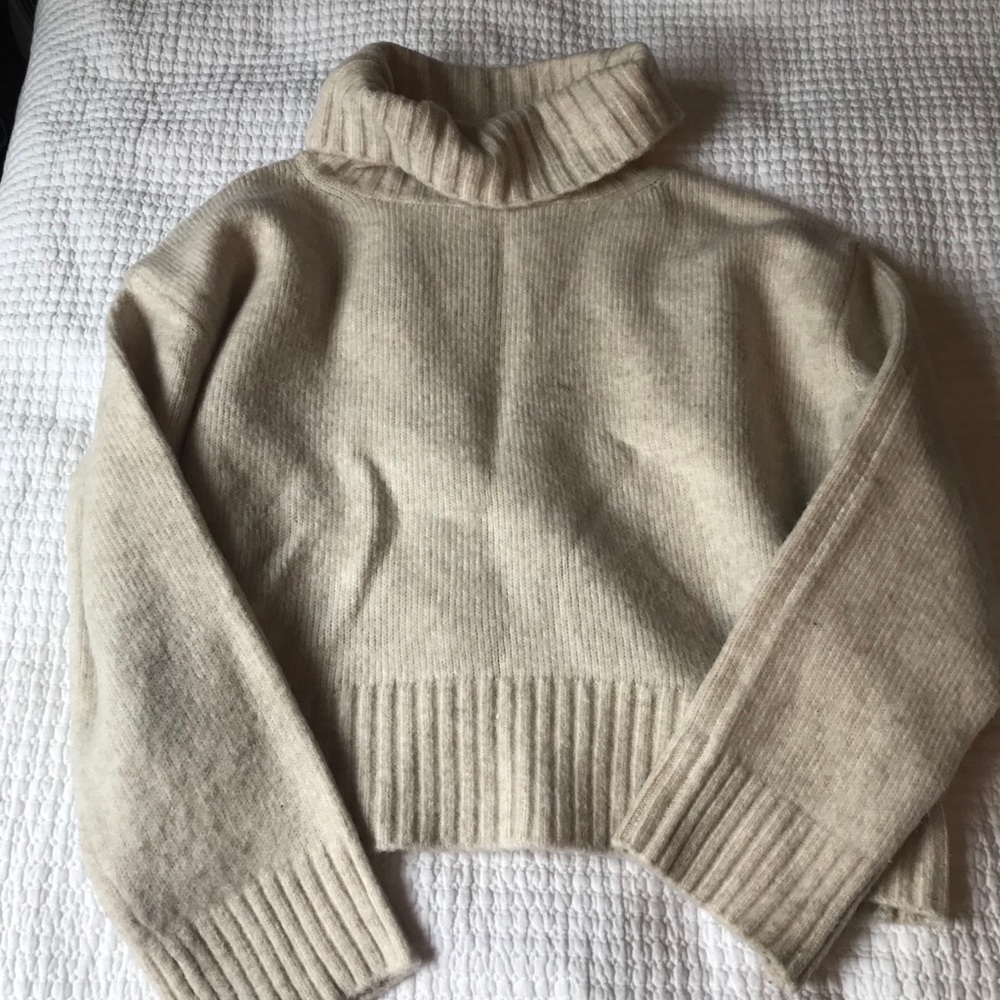Cozy cropped sweater